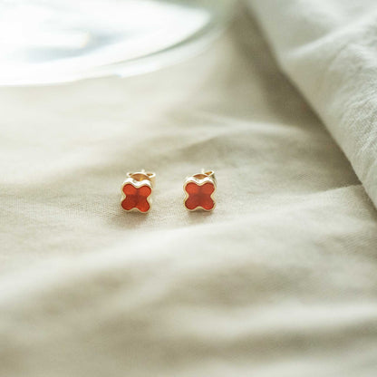 Solid Rose Gold Red Agate Clover Studs